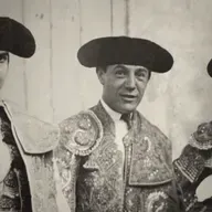 Cowboys de Medianoche: Del veto a Sánchez Mejías a la predilección por 'Hatari'