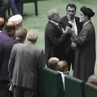 ولایت بحرانزده و جدال بی‌مهار مجلس و دولت