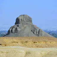 DENTRO DE LAS PIRAMIDES: 6- LA PIRAMIDE NEGRA #documental #arqueologia #podcast