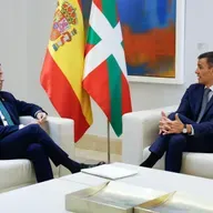 Tertulia: Lehendakari en Moncloa y sin consenso en la financiación