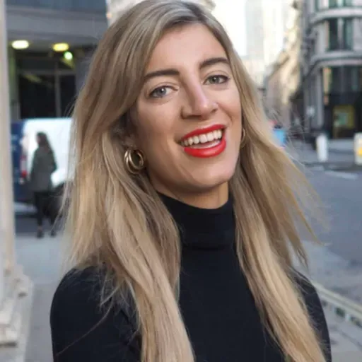 Generating Meetings for Coaches & Consultants Interview Giulia Smith