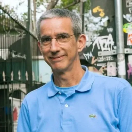 8 em Ponto - Leão Serva comenta sobre o Dia Internacional da Liberdade de Imprensa