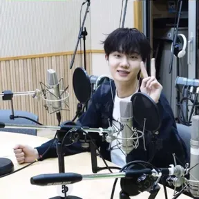 Artism Night with Hyuwnsang