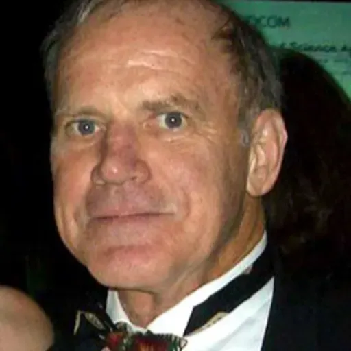 Nace Kary Mullis, inventor de la PCR (1944)