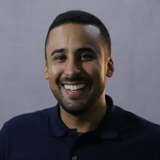 08.11.25 | " Experimentando a Graça que Transforma" (Pr. João Navarro)