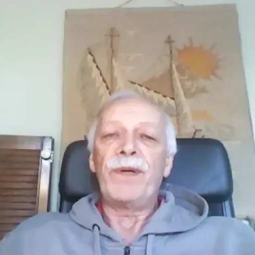 "Каждый удар молота - удар по врагу!" Кретов Сергей