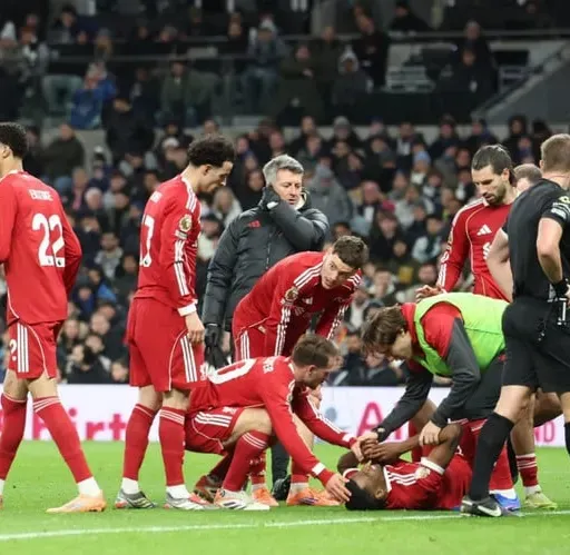 Enski boltinn - Slakt lið vann ömurlegt lið og Yoro horror show