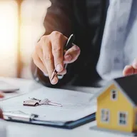 Casa: compravendite trainate dai mutui