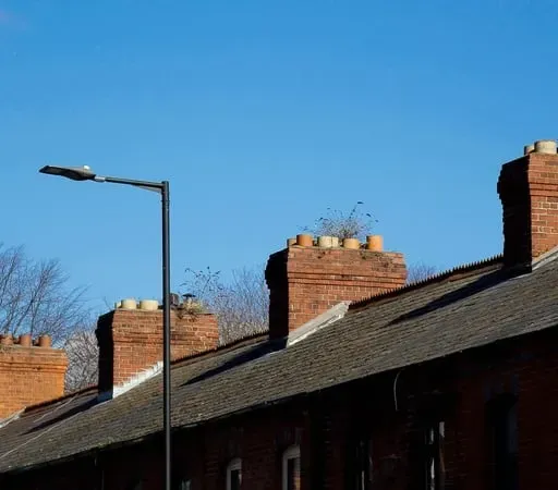 Second-hand housing market 'stuck'