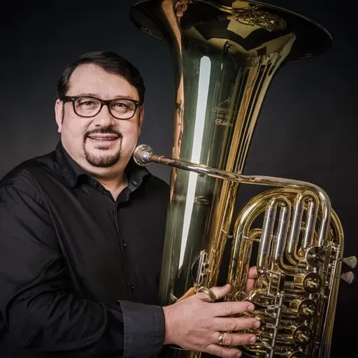 393. La Tuba en la Orquesta con Pablo Fernández