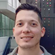 Quantum computing and AI join forces for particle physics