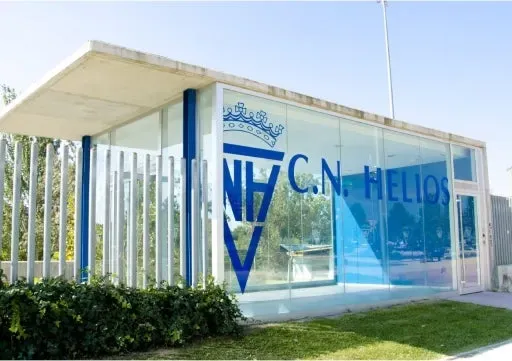 El Centro Natación Helios cumple 100 años como referente social y deportivo en Zaragoza