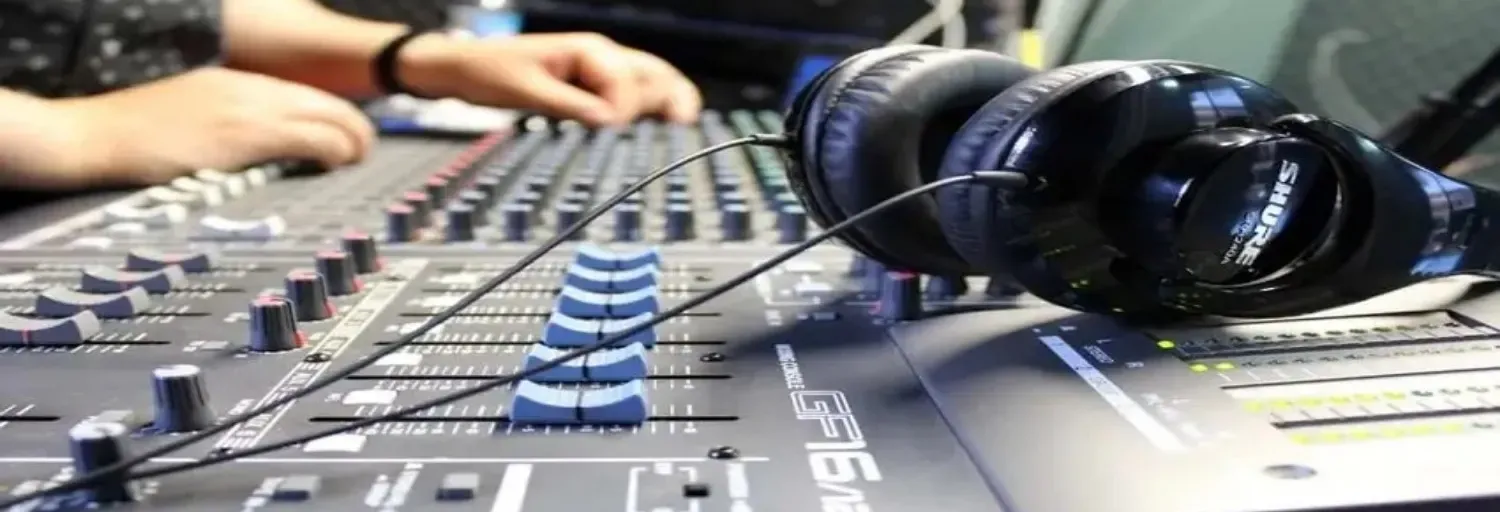 LA RED 107.1