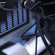 Hinos e Testemunhos 2025-11-22 20:00