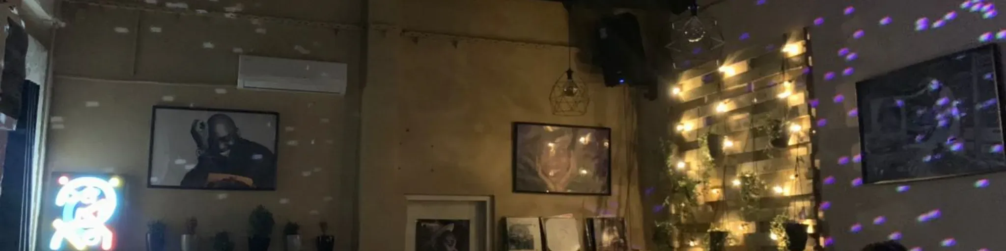 808housebar