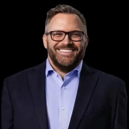 Interview with Wayne Miller and Darren Grunberg with Hale & Associates Discussing Income Retirement Planning