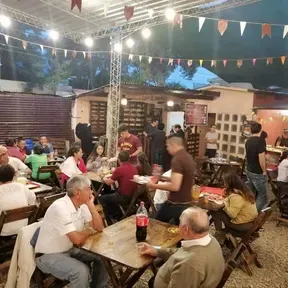 pelys patio de comidas