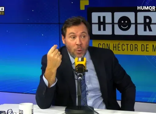 Óscar Puente propone viajar de pie en el tren: "Esto es habitual en Europa"