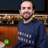 T10 E06 Someone Somewhere: Cómo atraer al mejor talento más allá de los súper sueldos