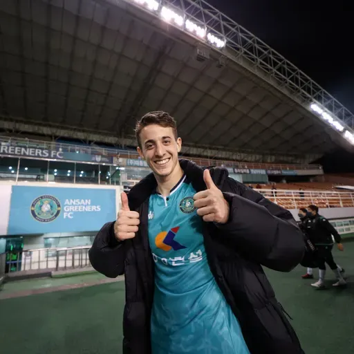 Un argentino en- Corea del Sur- Santiago de Sagastizabal