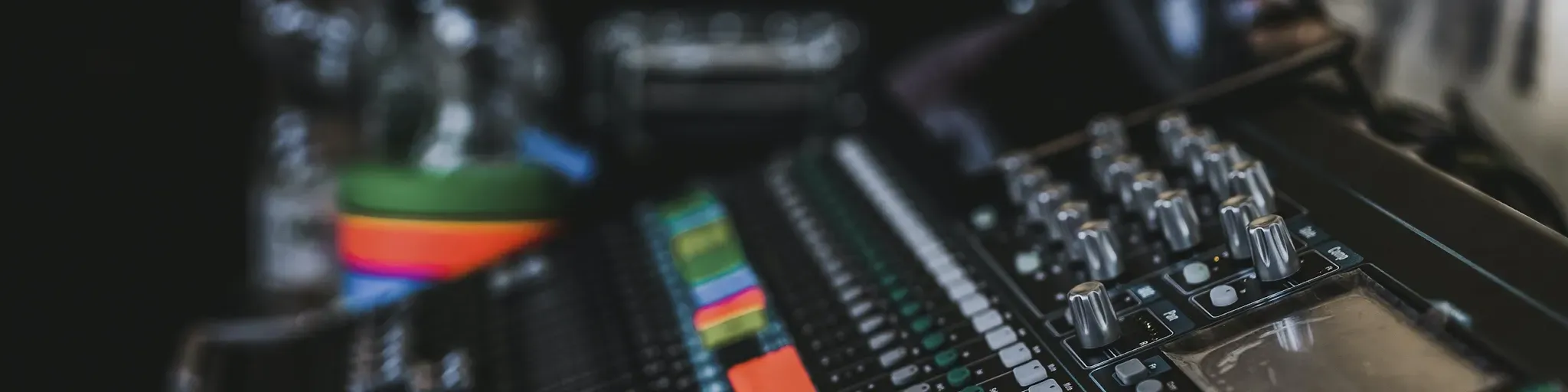 LCR The Sound