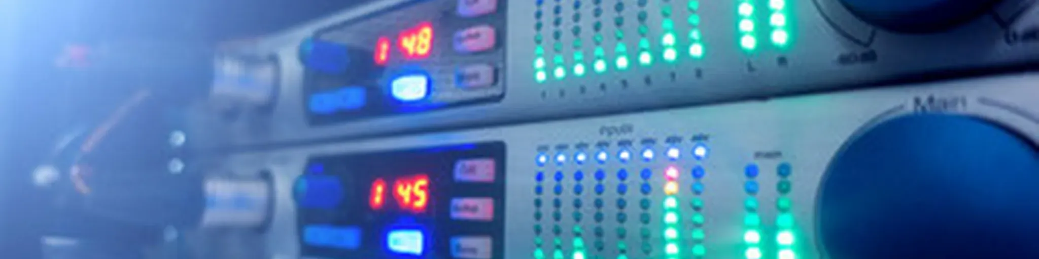 REDENOVAFM