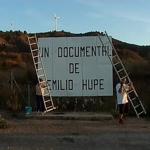 / VR205 / El viento que golpea mi ventana: Familia, memoria, tierra y muerte