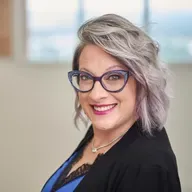 Unlock Your Sales Power – Why Relationships Beat Hustle Every Time with Katie Nelson