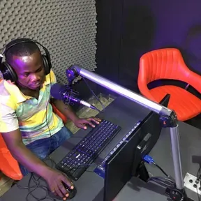 DJIP1FM