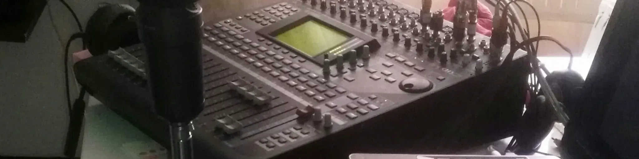 RADIO ÉXITOS COLOMBIA