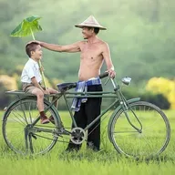 Alegria diária múltiplas ao lado de Deus.