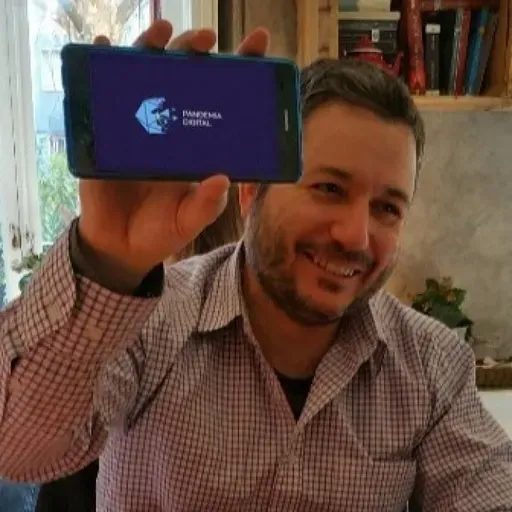 Medios, redes, verificadores, Trump... Con Julián Macías...