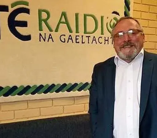 An Comhairleoir Contae John Shéamuis Ó Fearraigh.