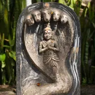 පැරණි ලංකාවේ ආගම් සහ විශ්වාසයන්