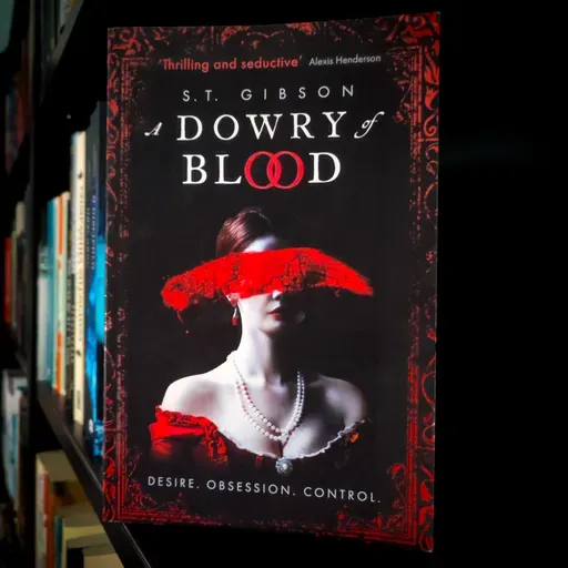 Opinião - A Dowry of Blood