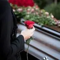 #EscuelaDeMostras | Cómo comportarse en un funeral