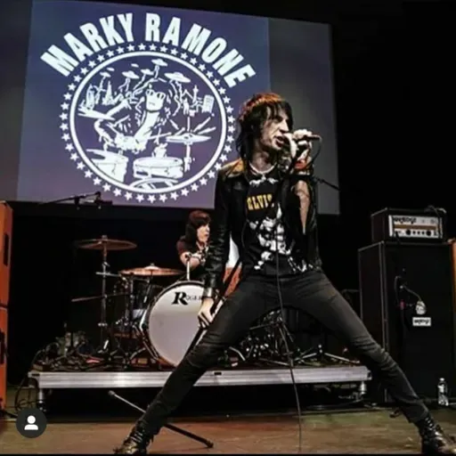 Nota: Iñaki Urbizu (Pela)