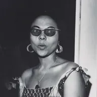 GKW49 Für die Befreiung Afrikas: das Leben der Andrée Blouin