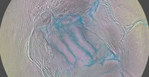 Sanar el corazón infartado. Posible vida en el océano de Encélado.