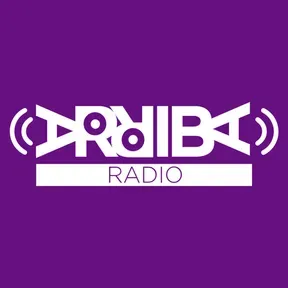 Radio Arriba en vivo