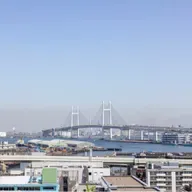 朝ラン19℃。ラジランを忘れた落語一席と港の見える丘公園からの青いブルーライトのヨコハマ。#1907 from Radiotalk