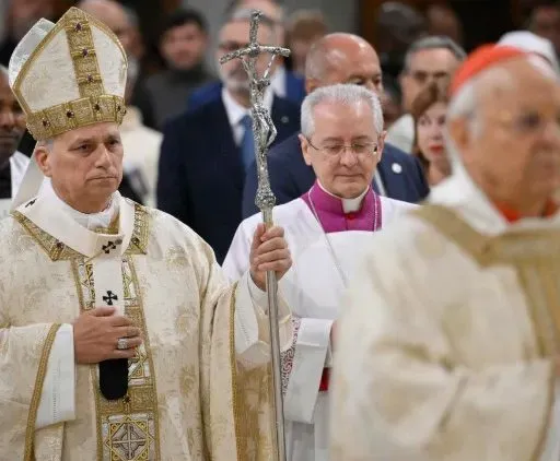 Radio vaticaan. Heilige Mis Sant Anselmo’all Aventino – Dialoog tussen Curiekardinalen en Duitse bisschoppen – Generale audiëntie 13/11