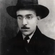 Domínio público: Fernando Pessoa, "Autopsicografia"