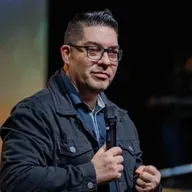 O PODER QUE OPERA EM MIM