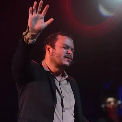 Celebração - Guto Martins