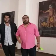 Charlando con el Dir. Del Centro Cultural Tlaxiaco. 