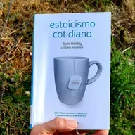 Estoicismo Cotidiano || Que tus palabras sean tuyas (12 de agosto)