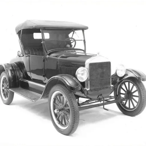 25 at 250: Costumes from ‘The Wiz’ and the car that changed America