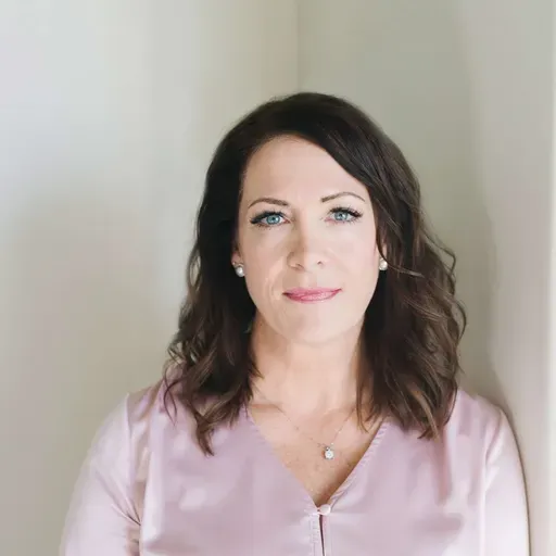 Sacred Alchemy with Oils & the Ancient Myrrhophores: Cherie Burton (Masterclass) S 18: Ep2