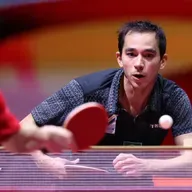 Hugo Calderano perde para chinês e fica em segundo lugar no Mundial de Tênis de Mesa